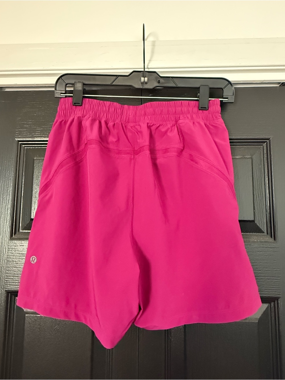 Shorts - Picture 4 of 5